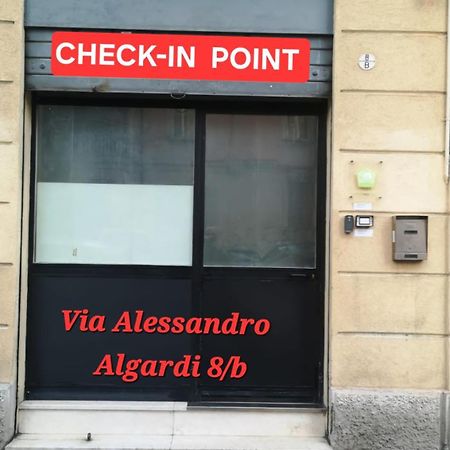 Via Matteotti & Via Carracci Apartments Bolonya Dış mekan fotoğraf